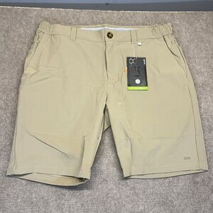 33,000ft GeoTech Shorts Men's Large Elastic Waist Tan Performance 9" NEW